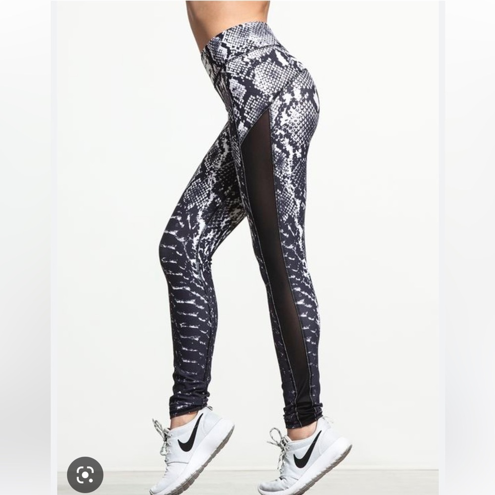 Michi snakeskin leggings